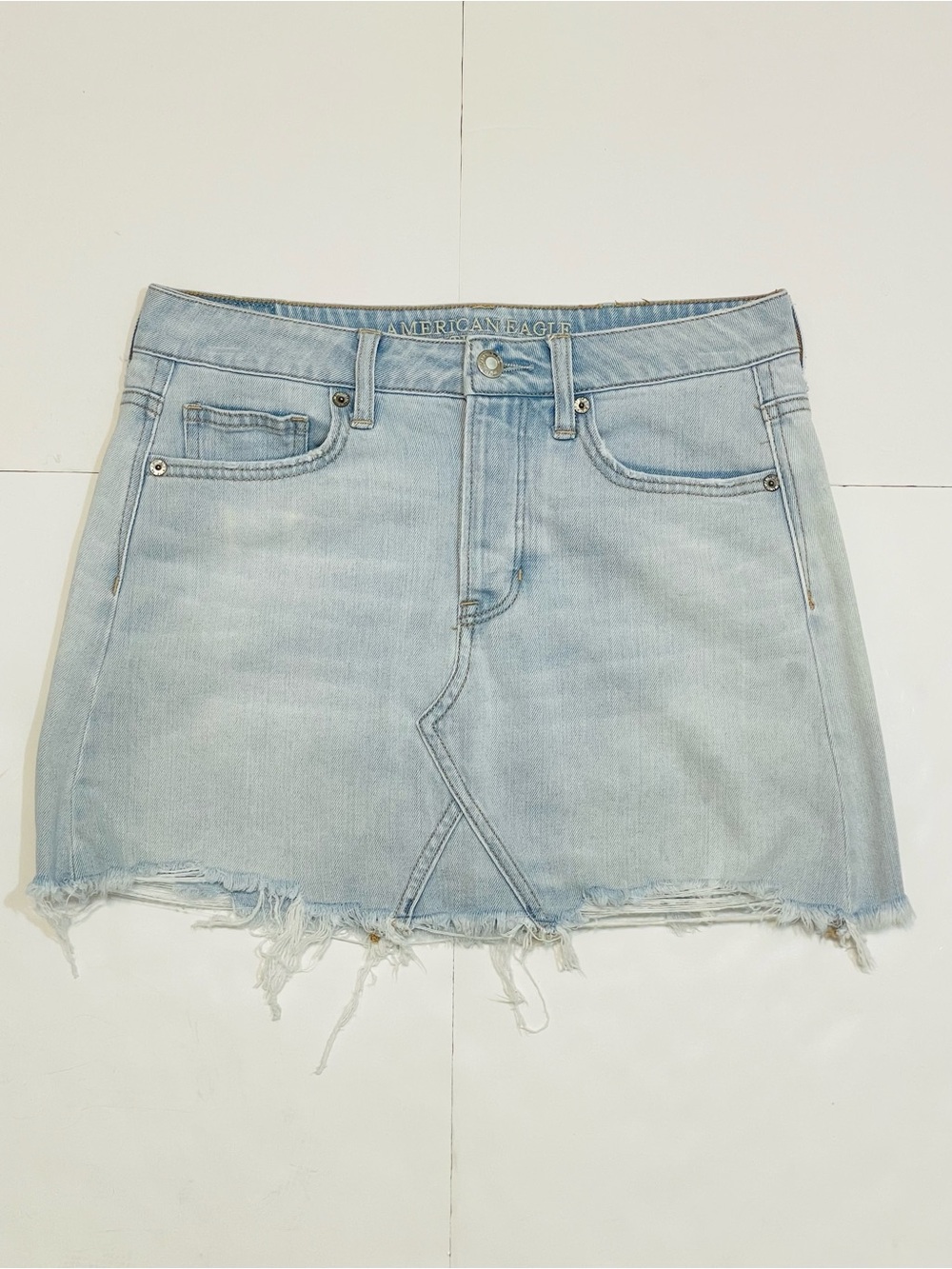 American Eagle Light Wash Distressed Denim Mini Skirt Button Fly - Size 4